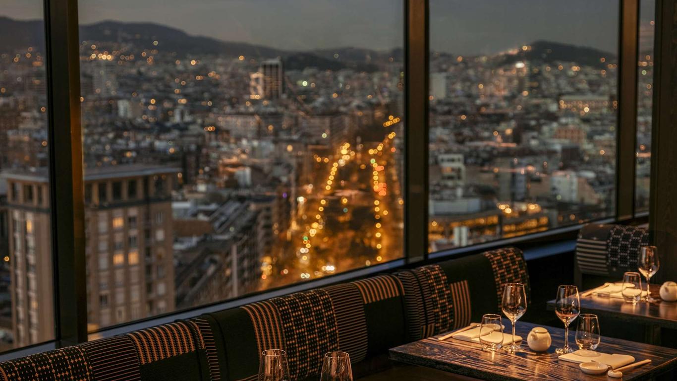 Nobu Hotel Barcelona: vistas de postal y la mejor cama del mundo